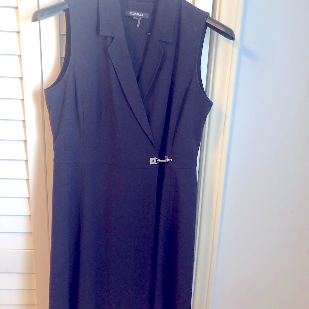 Ellen Tracy Navy Sheath Dress Sleeveless Notched Collar